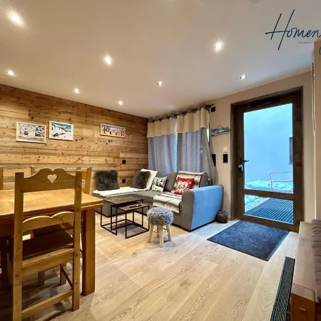 Homency - L'expression D03 Apartment *
